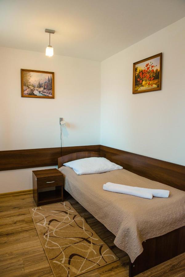 Jarosław Hotel Turkus מראה חיצוני תמונה