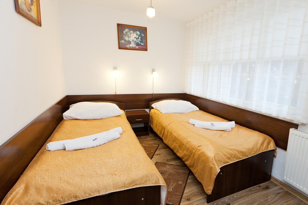Jarosław Hotel Turkus מראה חיצוני תמונה